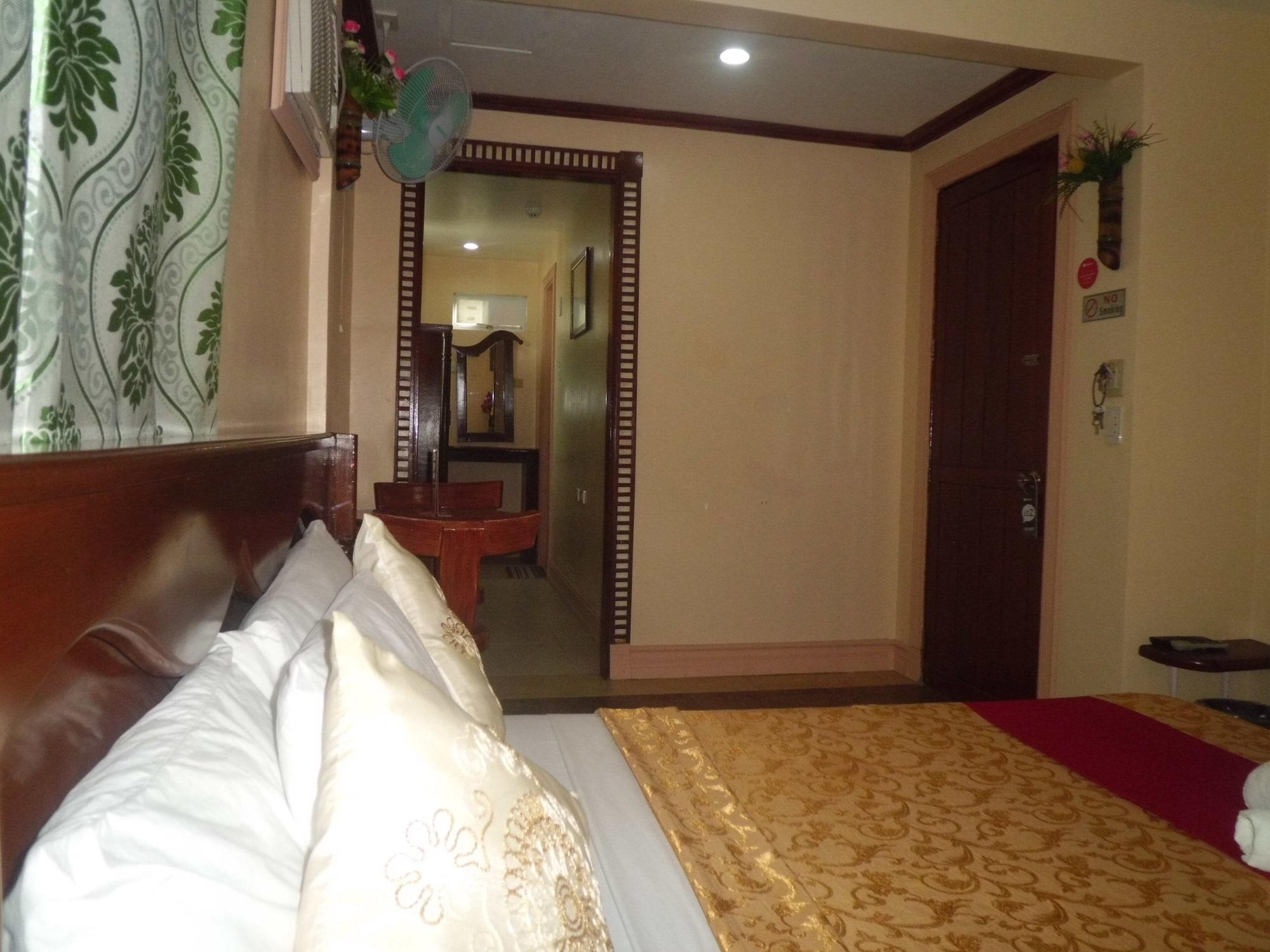Bora Sky Hotel Balabag  Luaran gambar