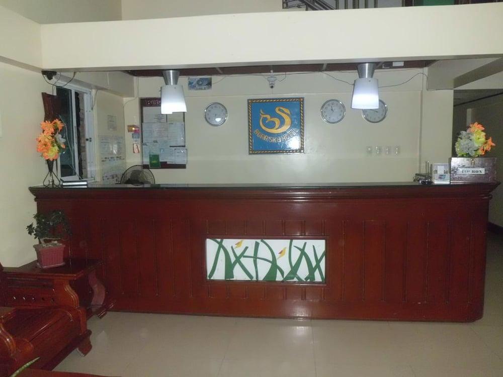 Bora Sky Hotel Balabag  Luaran gambar