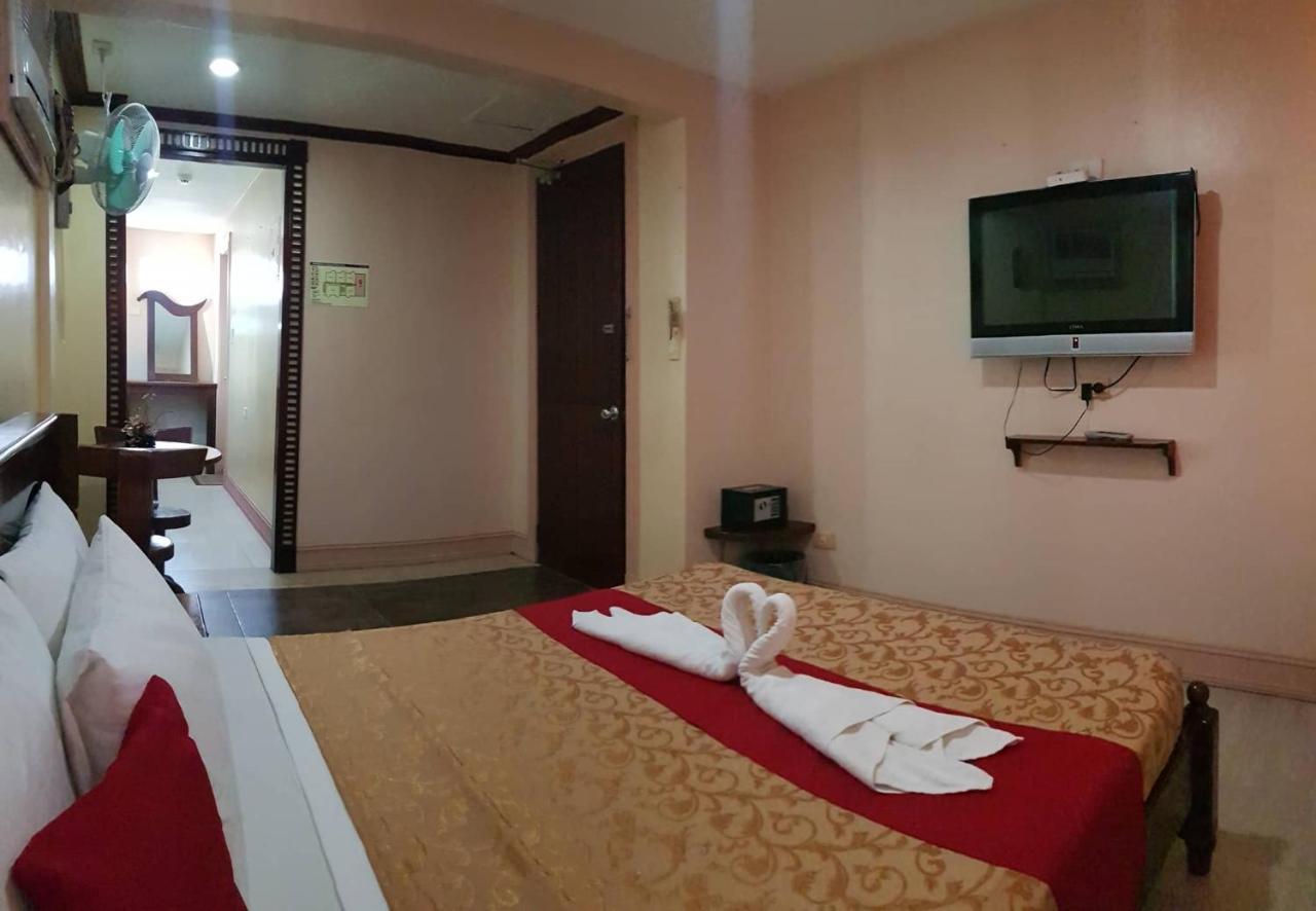 Bora Sky Hotel Balabag  Luaran gambar