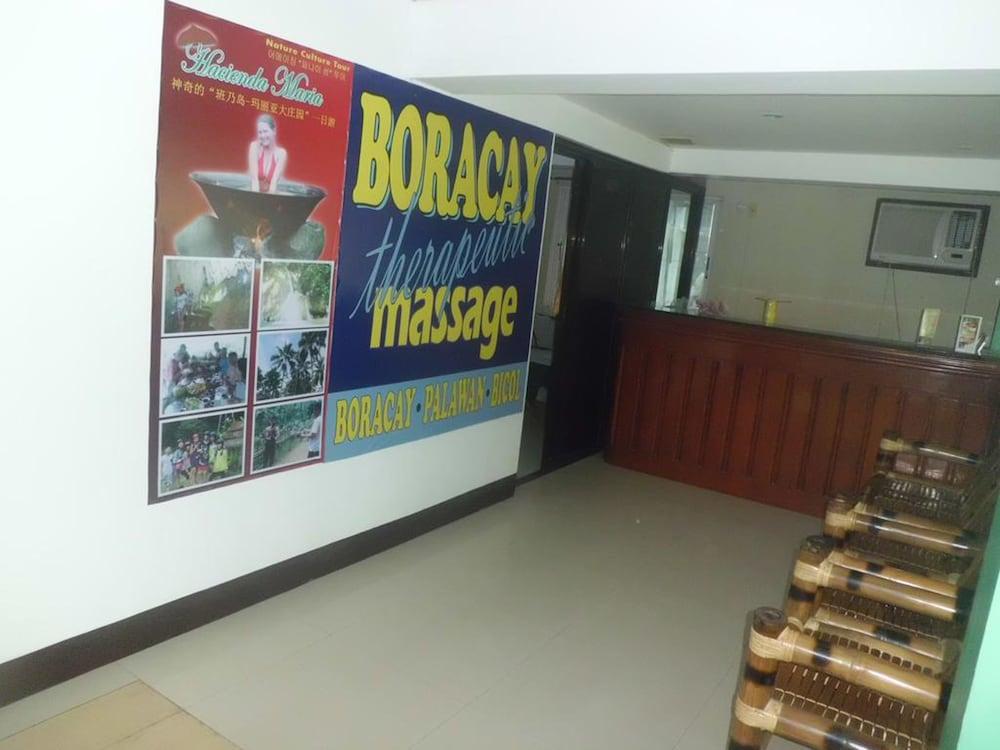 Bora Sky Hotel Balabag  Luaran gambar
