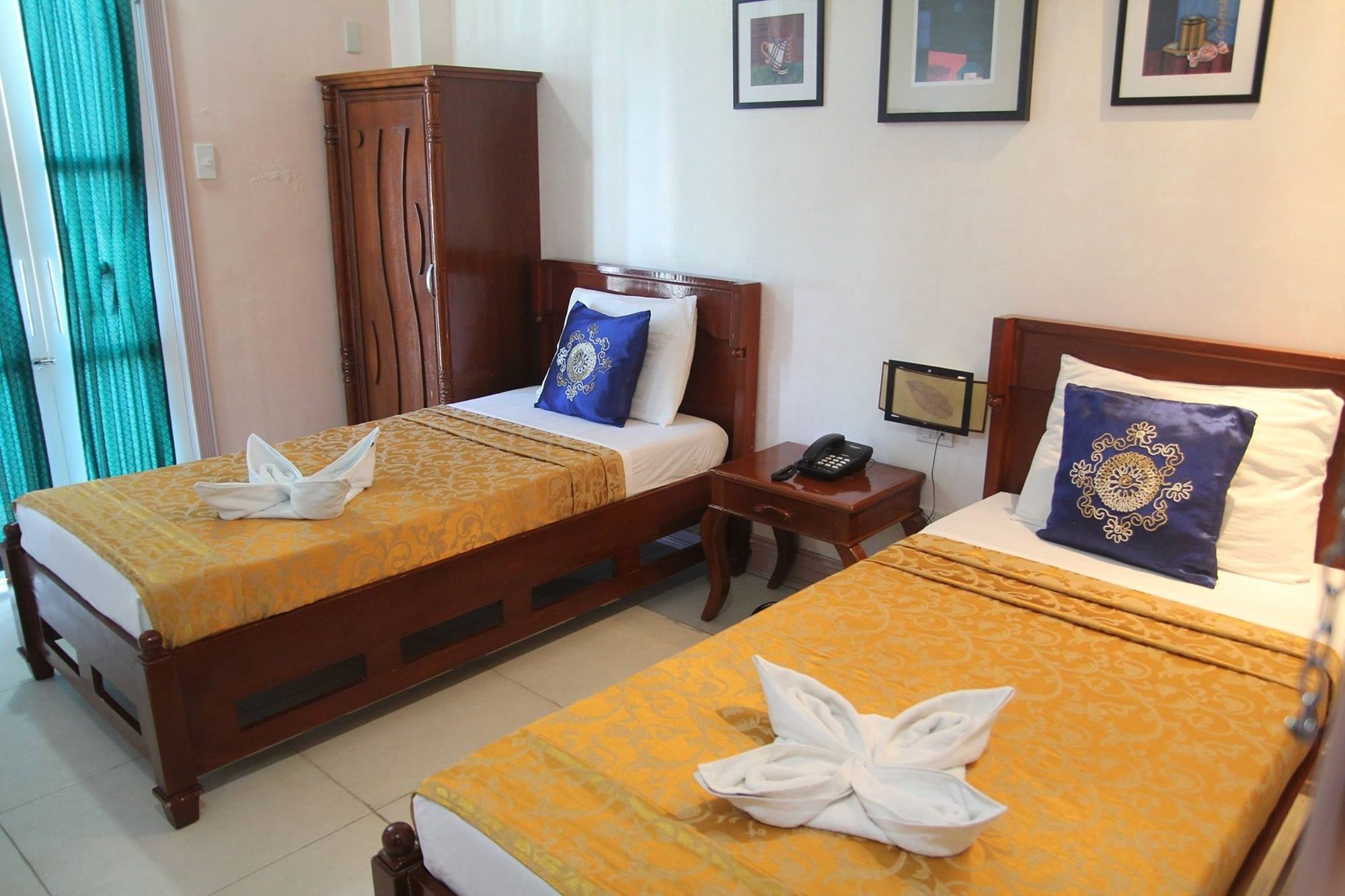 Bora Sky Hotel Balabag  Luaran gambar