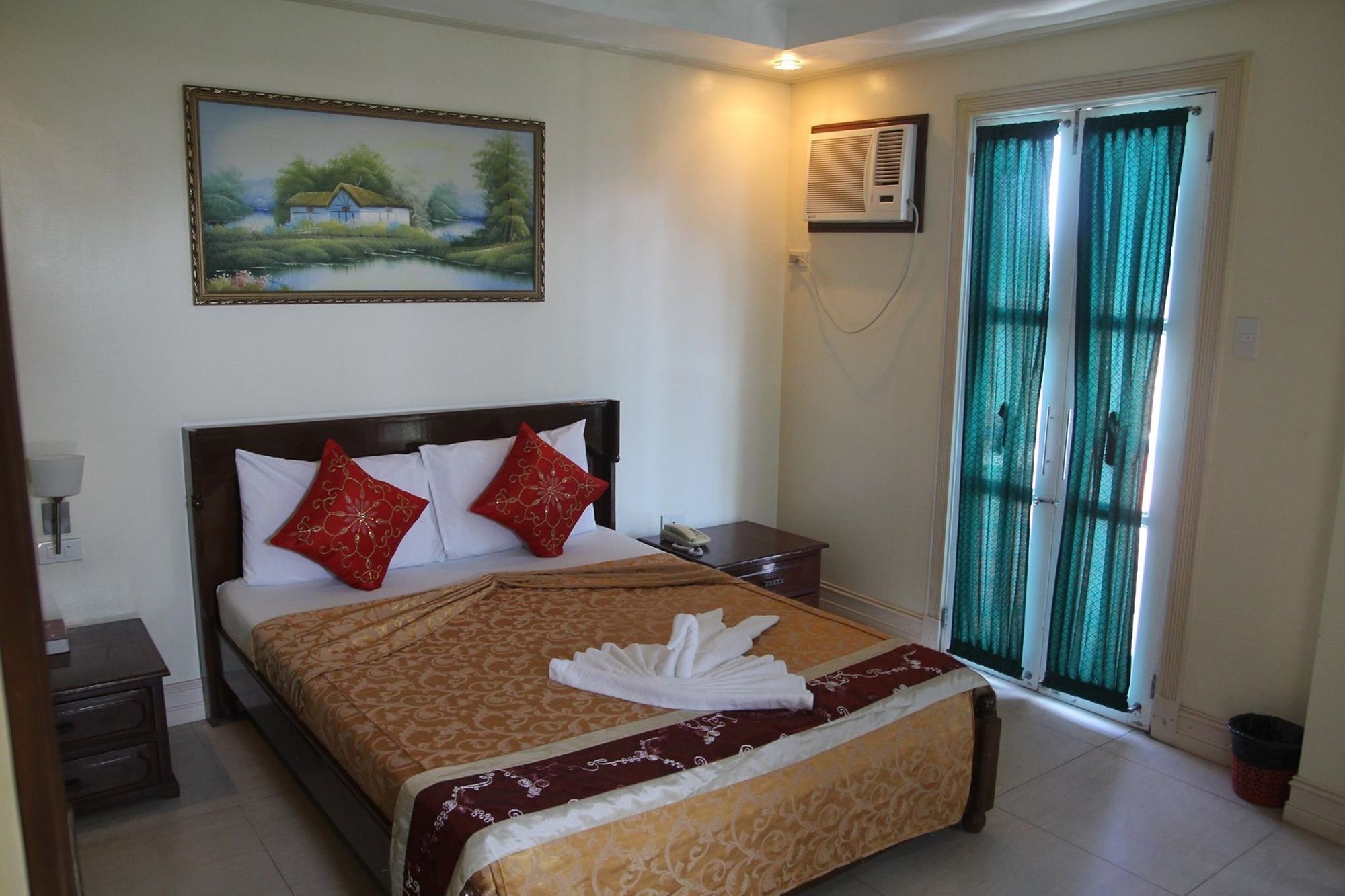Bora Sky Hotel Balabag  Luaran gambar