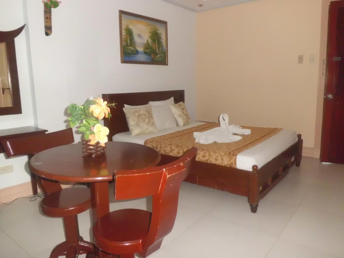 Bora Sky Hotel Balabag  Luaran gambar